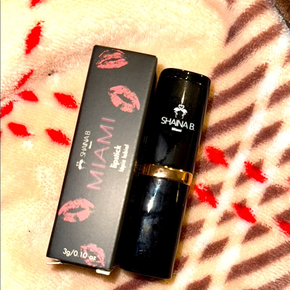 Shaina B. Miami- Lipstick- Hibiscus Island